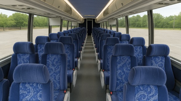 des plaines 54 passenger charter bus rental